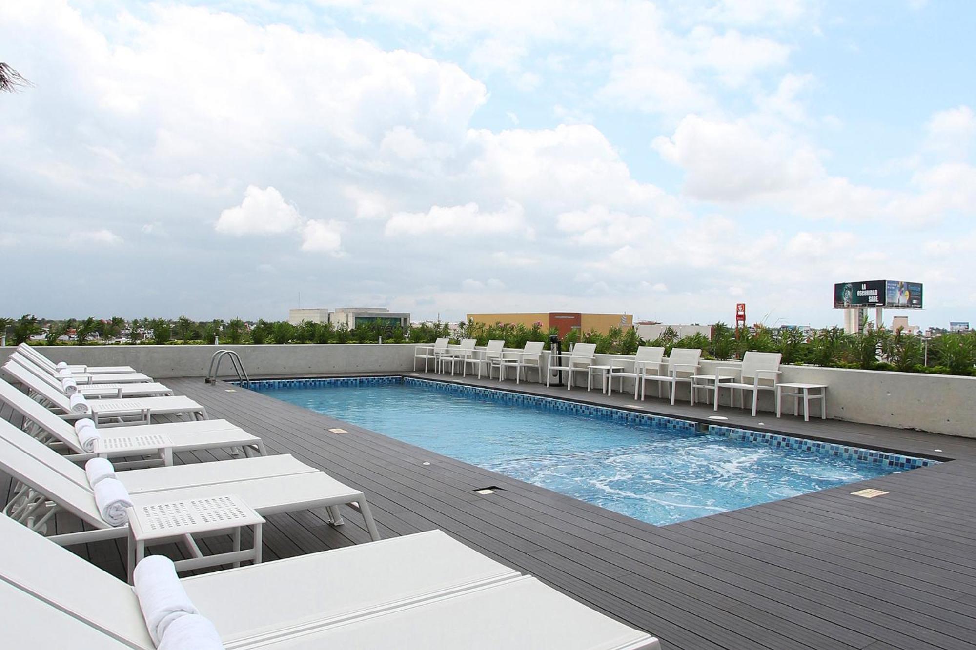 Fiesta Inn Mérida Dış mekan fotoğraf