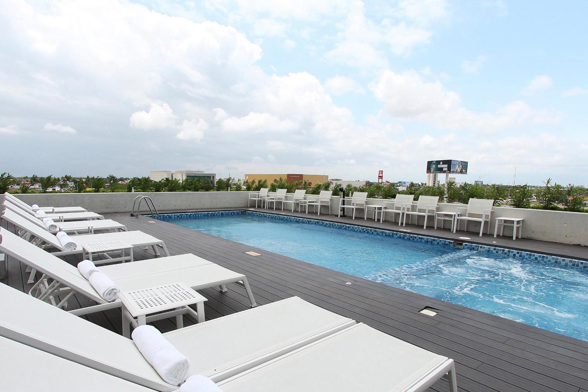 Fiesta Inn Mérida Dış mekan fotoğraf